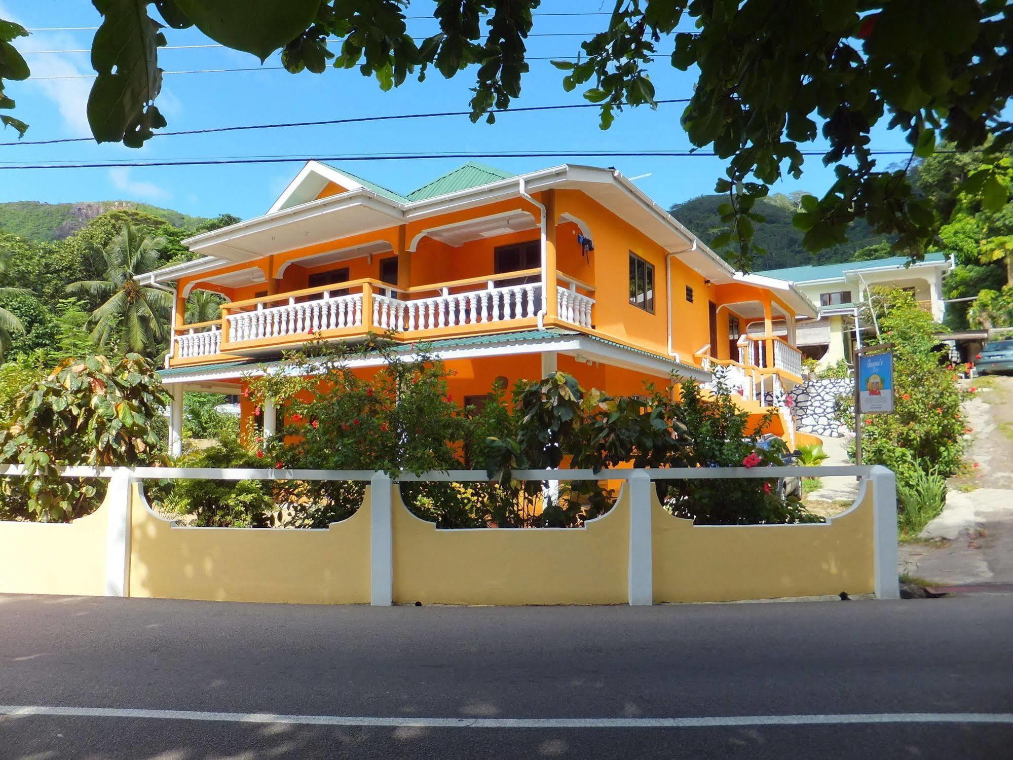 Georgina'S Cottage Beau Vallon (Mahe) Exterior foto